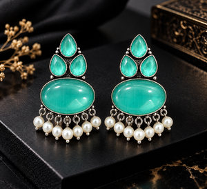 Boucles d'oreilles pendantes en argent oxydé avec pierres aqua-vertes et perles, style bohème ethnique indien, bijoux de déclaration, vente en gros - Product Image 4