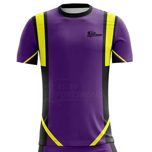 Uniforme de Fútbol Personalizado de Alta Calidad para Hombre, Sublimado, de Secado Rápido y Transpirable, en Oferta - Product Image 3
