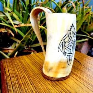 Meilleures ventes : Verre à vin blanc en corne de buffle polie, design de luxe, forme naturelle, portable, pour fêtes, vente en gros - Product Image 4