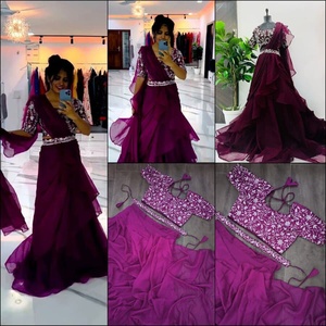 DESIGNER ORGANZA SOIE BRODERIE SÉQUENCE TRAVAIL LEHENGA STYLE SAREE , BLOUSE AVEC DUPATTA VIN - Product Image 1