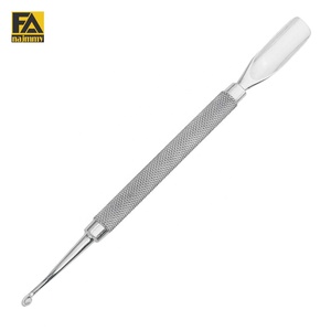 Outil de Dissolvant de Vernis à Ongles en Gel avec Logo Personnalisé Cuillère à Gouge en Acier Inoxydable 9mm Poussoir à Cuticules Double Extrémité Morte Peau - Product Image 1