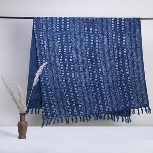 Manta de tiro de algodón azul índigo de lujo, ecológica y suave, cómoda para decoración del hogar, venta al por mayor para sofá de sala de estar - Product Image 6