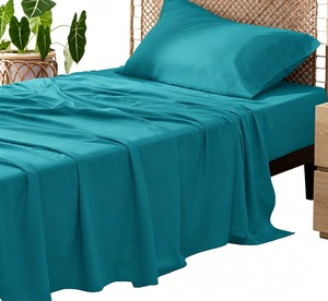 Parures de lit d'hôtel en bambou écologiques, douces et confortables, collection de linge de lit durable pour hôtels de charme, en vente - Product Image 1