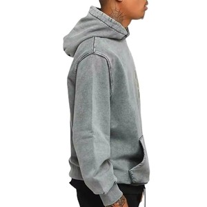 Sweat à capuche streetwear premium effet usé, tissu épais, intérieur doux, design urbain moderne, tenue confortable - Product Image 4