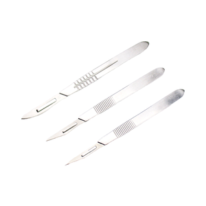 Shivshakti Enterprises Medical 10 11 12 15 20 Cuchillas de bisturí quirúrgicas de acero inoxidable para dermaplaning, fuente de alimentación manual, esterilizadas - Product Image 5