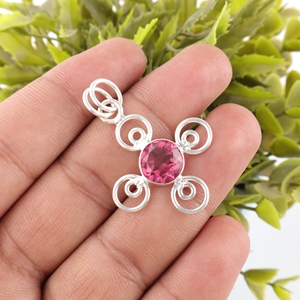 Colgante de Plata de Ley 925 al por mayor con Turmalina Rosa Curativa, Corte Redondo con Engaste de Bisel para Mujer - Product Image 1