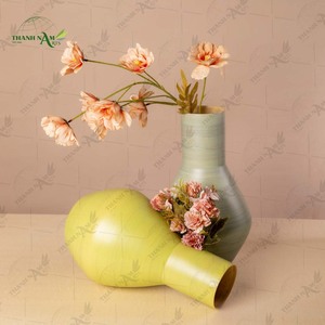 Jarrón de Bambú Hilado de Primera Calidad, Jarrón de Flores de Bambú Ecológico Hecho a Mano para Decoración del Hogar e Interiores de Vietnam - Product Image 2