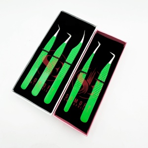 Meilleure vente de pince à épiler professionnelle en acier inoxydable pour extension de cils, prise en main parfaite à tous degrés, conception durable, ne glisse jamais - Product Image 2