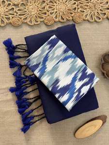 Sari indien traditionnel en coton Khadi - Tissu tissé à la main doux avec des pompons décoratifs et une pièce en coton magique - Product Image 6