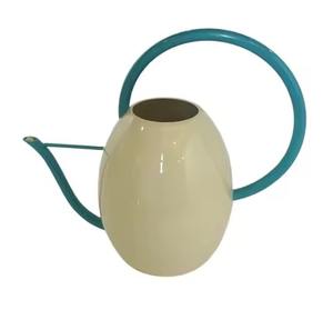 Arrosoir en métal de style contemporain, outil d'arrosage en acier inoxydable - Product Image 6