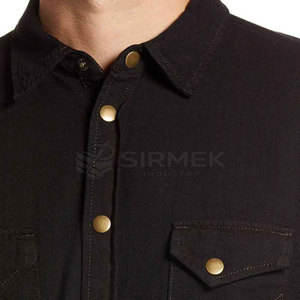 Camisas de mezclilla para hombre de corte clásico, modernas y novedosas, con mangas cortas y diseño personalizado, ideales para días informales. - Product Image 4