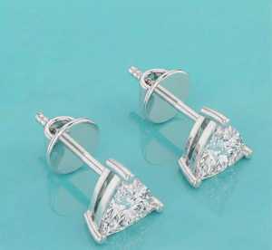 Pendientes Solitarios de Moissanita de 1 Quilate con Corte Trillón para Unisex, Plata 925, Joyería para Aniversario de Mujer, Regalo para Novia - Product Image 2