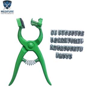 Pince à tatouer vétérinaire en acier inoxydable, outil de marquage d'oreilles pour bétail, instrument d'identification pour usage agricole - Product Image 4