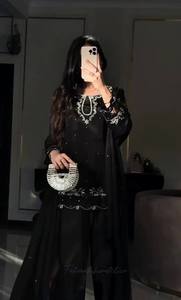 ดีไซน์ใหม่มาแรง ชุดผ้าซาตินธรรมชาติ*เสื้อและกางเกงปาลาซโซและผ้าคลุมไหล่ พร้อมสวมใส่ - Product Image 3