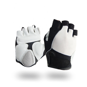 Gants de cyclisme pour hommes de qualité supérieure 2026, demi-doigts, avec logo personnalisé, respirants, rembourrés en gel, pour le sport, en promotion - Product Image 2