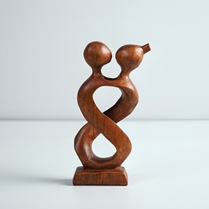 Artisanat en bois naturel très demandé, sculpture abstraite en bois naturel, statue d'art moderne, accessoire pour salon, maison ou bureau. - Product Image 4