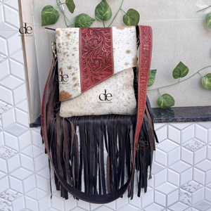 กระเป๋าหนังวัวแท้แฟชั่นขายส่ง งานแกะสลักลายมือ กระเป๋าสะพายข้างสไตล์โบฮีเมียน กระเป๋าขายดีสำหรับผู้หญิง ใช้งานได้หลากหลาย - Product Image 1