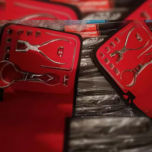 Kit d'instruments dentaires professionnels, comprenant une membrane d'isolement dentaire en caoutchouc et un ensemble d'instruments chirurgicaux pour dentiste. - Product Image 5