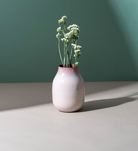 Jarrón de flores metálico texturizado de diseño elegante, jarrón de flores metálico decorativo de lujo para decoración del hogar, opciones de personalización. - Product Image 5