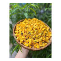 Gefreeze-droogde passievruchtblokjes, zoetzuur, bulkverpakking, vierkante vorm, voedselveilig, 100% fruit, zak, OEM Vietnam