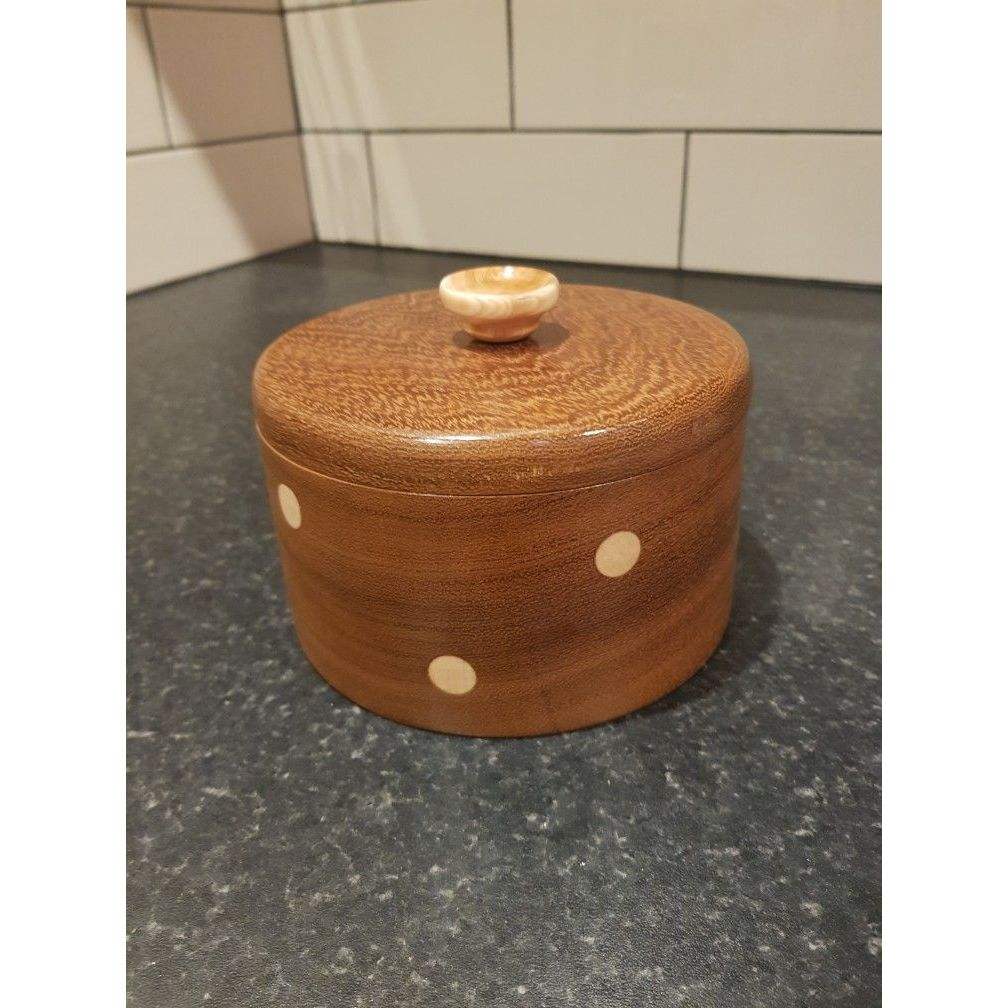 ธรรมชาติ