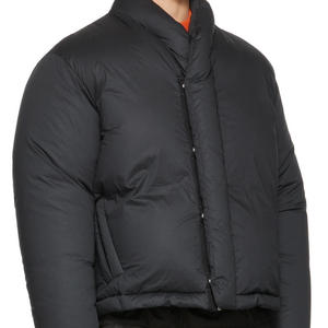 Veste d'hiver légère en duvet de canard noir à col en V de haute qualité OEM, style kimono, avec fermeture éclair, pour homme - Product Image 6