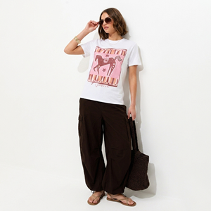 Camiseta Blanca de Algodón con Estampado de Caballo, Talla Grande para Mujer, Manga Corta, Corte Regular, Cuello Redondo, Camisetas Ligeras para Mujer - Product Image 6