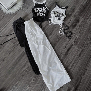 Ensemble sportif décontracté deux pièces long pour femme, coupe ajustée, couleur unie, été, coton confortable, lavable, emballage personnalisé, Vietnam - Product Image 1