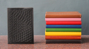 Libreta Promocional A5 2026 con Logotipo Personalizado, Diario Personalizado de Alta Calidad con Encuadernación Encolada, Tapa Dura de Cuero - Product Image 5