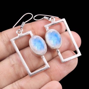 Pendientes de Piedra Lunar Arcoíris, Plata de Ley 925, Pendientes Colgantes Hechos a Mano, Joyería Minimalista con Piedras Preciosas, Regalo - Product Image 3
