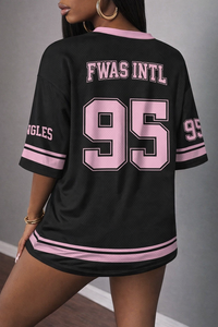 Camiseta Deportiva Moderna Personalizada con Pedrería Rosa Brillante, Camiseta con Cuello en V y Gráficos de Pedrería con Número Personalizado, Camiseta de Fútbol Americano - Product Image 2