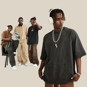 T-shirt Homme Slim Fit Personnalisé avec Logo, 100% Coton, Grammage Lourd 300g, Haute Qualité, Séchage Rapide, Couleur Unie - Product Image 1