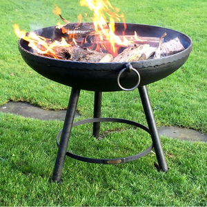 Brasero de jardin classique en acier, design trépied, foyer profond, brûleur à bois extérieur, chauffage forgé à la main, compatible barbecue, finition de qualité - Product Image 1