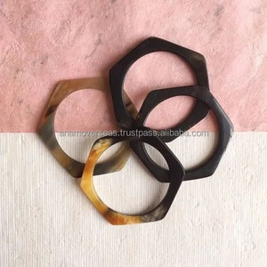 กำไลข้อมือทรงกลมทำจากเขาควาย น้ำหนักเบา งานแฮนด์เมด จำหน่ายส่ง - Product Image 2