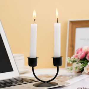 Portavelas de hierro de decoración de lujo, adecuado para hogares de alta gama, hoteles y espacios interiores de diseño. - Product Image 1