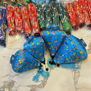 Nouvelle Collection 2026 : Lanterne en Soie Faite Main du Vietnam, Abat-jour Suspendu en Tissu pour Décoration Intérieure, Extérieure, Maison, Fêtes et Événements - Product Image 2