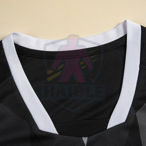 โรงงานผลิตชุดฟุตบอลผ้าโพลีเอสเตอร์ระบายอากาศได้ดี แบบอินเตอร์ล็อค สีตามสั่ง คุณภาพสูง สำหรับผู้ใหญ่ชาย - Product Image 2