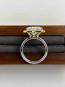 Anillo de compromiso único con diamante de corte corazón de 3.01 quilates VS1 cultivado en laboratorio con cinco puntas, para mujer, en oro sólido de 14 quilates, para un regalo romántico para enamorados. - Product Image 6