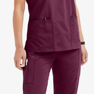 Ensemble de blouses médicales pour femmes, col en V, manches courtes, pantalon, coton et polyester tissé, couleur bordeaux - Product Image 3