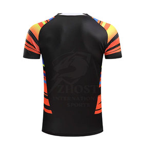 Camiseta y pantalones cortos de voleibol hechos con tela de alto rendimiento diseñada para mejorar el flujo de aire y máxima comodidad del jugador. - Product Image 5