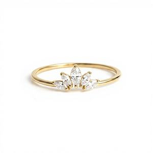 Anillo de Oro Sólido de 14K, Oro Amarillo, Diamante Cultivado en Laboratorio, Corte Marquesa, Anillo de Boda, Anillo Apilable para Novia, Anillo de Promesa Delicado - Product Image 1