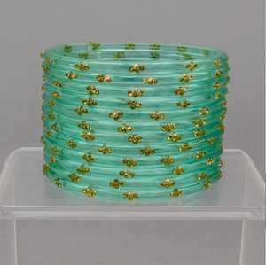 Juego de brazaletes de vidrio verde claro con diseño de flores chapadas en oro, joyería unisex bonita - Product Image 1
