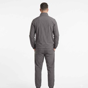 Ensemble de survêtement coupe-vent personnalisé pour hommes, haute qualité, respirant, en nylon, avec blocs de couleur, fermeture éclair, capuche, vêtements de sport OEM - Product Image 6