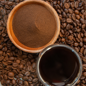 Café instantané soluble Robusta séché par pulvérisation, marque privée OEM, sac de 25 kg, prêt à boire, goût terreux et boisé, Vietnam - Product Image 4