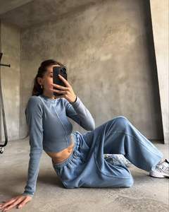Ensemble de survêtement décontracté pour femme en velours bleu avec capuche, broderie ange, tenue de détente longue pour l'automne - Product Image 5