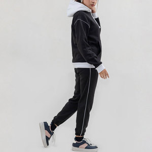 Survêtements élégants pour femmes, style streetwear, à manches longues, en molleton de coton respirant, avec épaules tombantes, pour l'hiver, vente en gros - Product Image 4