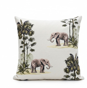 Housse de coussin carrée à motif géométrique aztèque en rose pastel, orange, jaune et blanc, logo personnalisé disponible 18X18 - Product Image 4