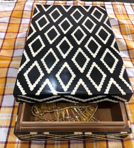 Caja de Joyería de Lujo con Incrustaciones de Hueso, Color Natural, Impermeable, Pulida, Moderna, Tamaño Personalizado, Diseño Floral, Animal, Amor - Product Image 5
