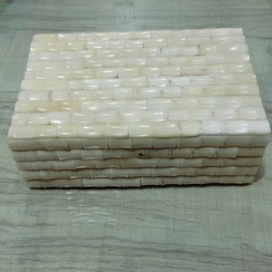 Boîtes de décoration pour la maison de style américain, ensemble de 3, en résine MDF, faites à la main, couleur personnalisée, forme carrée, design unique d'artisans indiens - Product Image 3