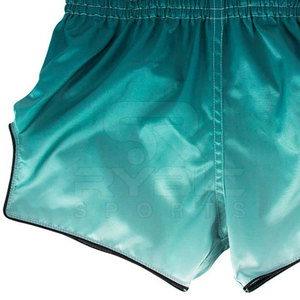 Fabrication de vêtements de sport haut de gamme, shorts de Muay Thai, construction durable pour l'entraînement intensif et les vêtements de fitness. - Product Image 4